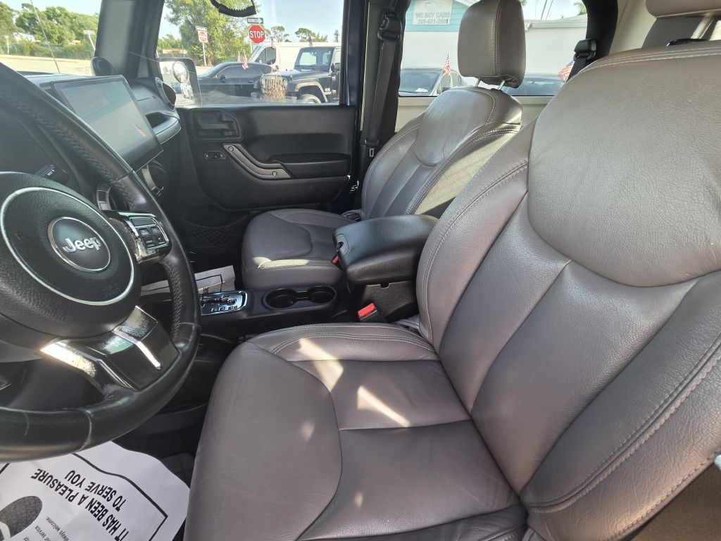 Photo 9 of this JEEP WRANGLER
