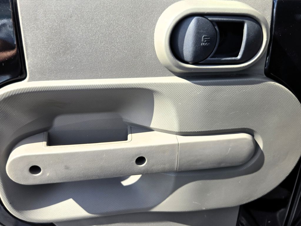 Photo 10 of this JEEP WRANGLER UNLIMI