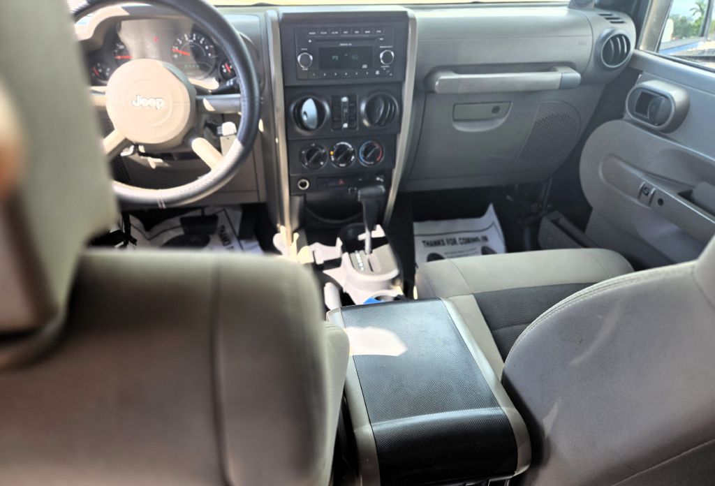 Photo 11 of this JEEP WRANGLER UNLIMI