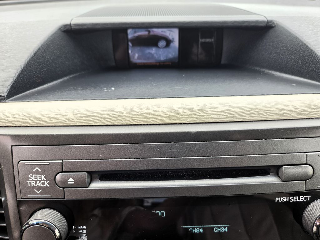 Photo 16 of this TOYOTA SIENNA