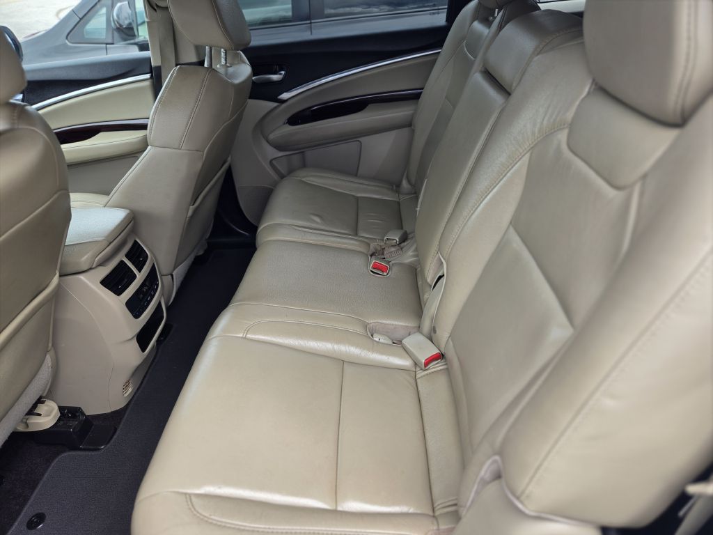 Photo 10 of this ACURA MDX