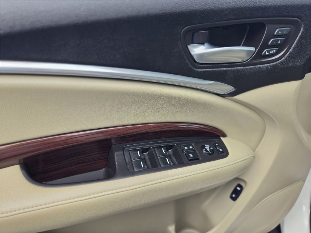 Photo 15 of this ACURA MDX