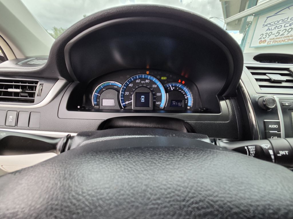 Photo 18 of this TOYOTA CAMRY