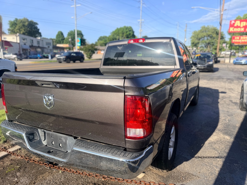 Photo 23 of this RAM 1500 CLASSIC