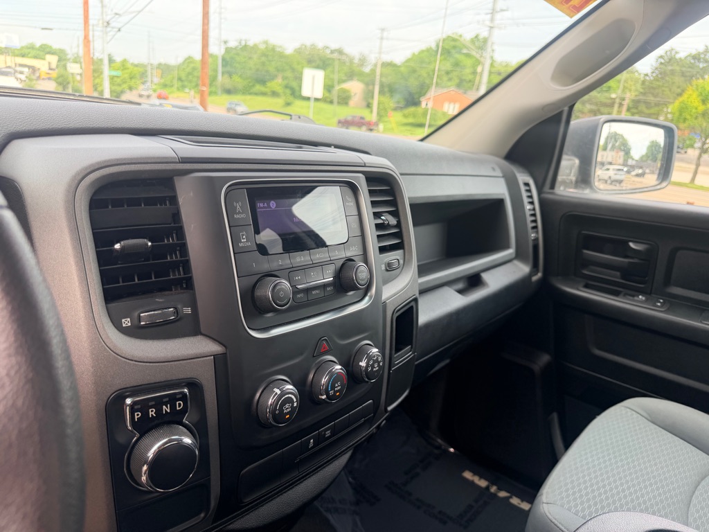 Photo 33 of this RAM 1500 CLASSIC