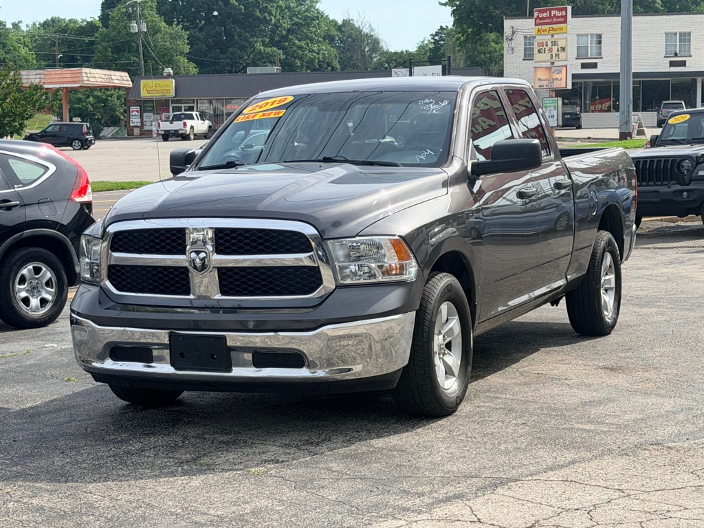 Photo 19 of this RAM 1500 CLASSIC