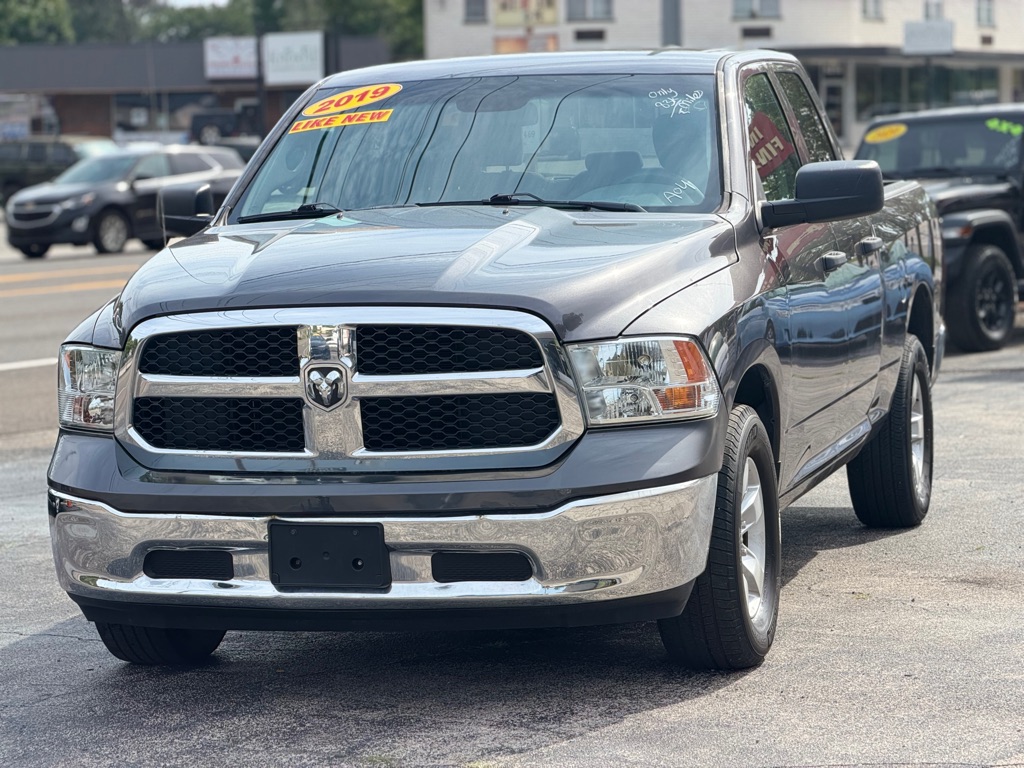 Photo 25 of this RAM 1500 CLASSIC