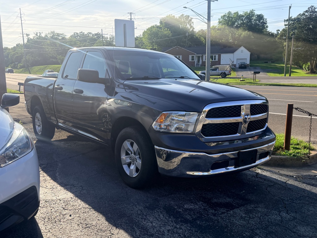 Photo 24 of this RAM 1500 CLASSIC