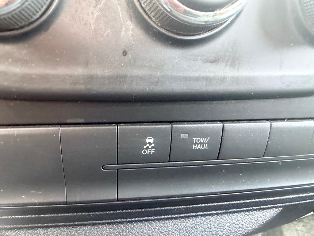 Photo 23 of this RAM 1500