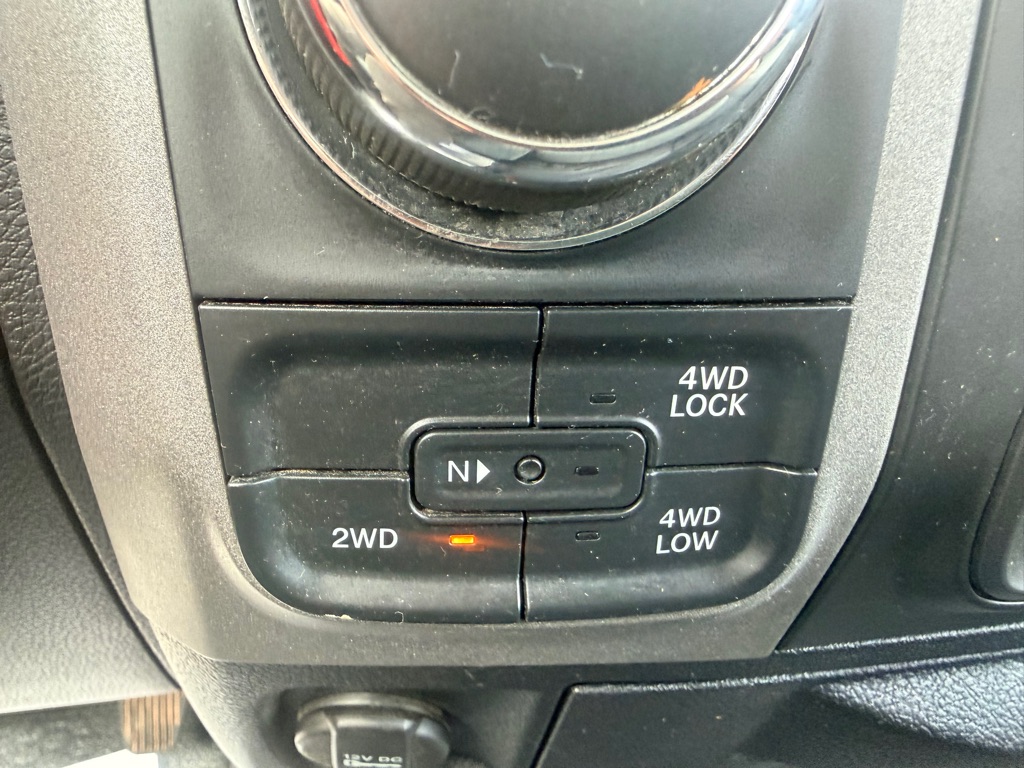 Photo 22 of this RAM 1500