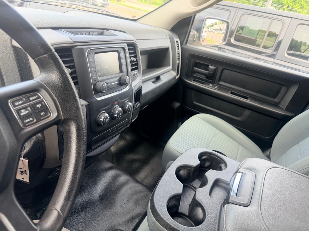 Photo 27 of this RAM 1500