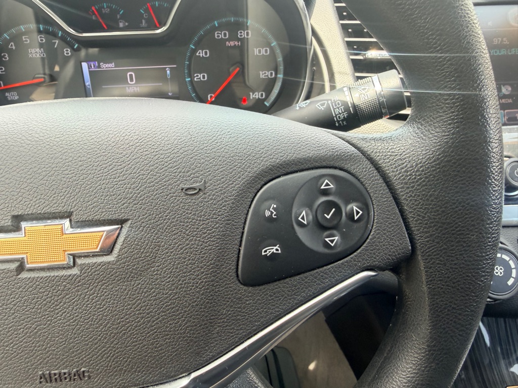 Photo 17 of this CHEVROLET IMPALA