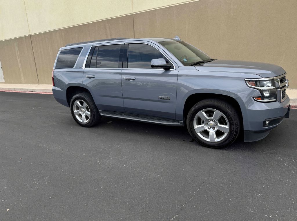 Photo 2 of this CHEVROLET TAHOE
