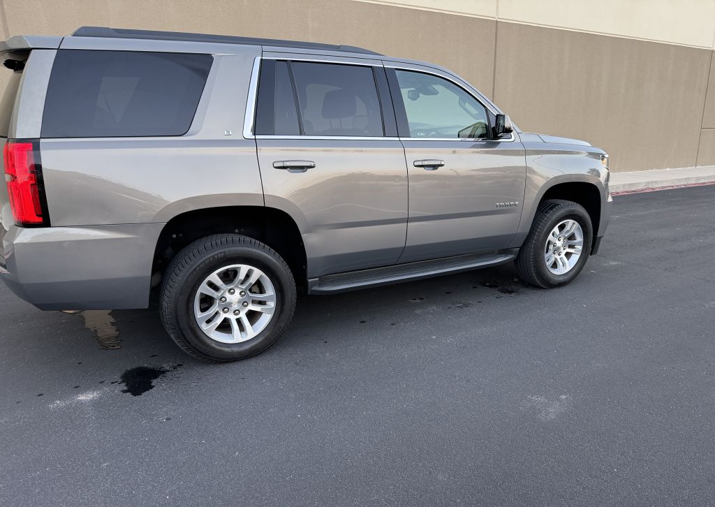 Photo 4 of this CHEVROLET TAHOE