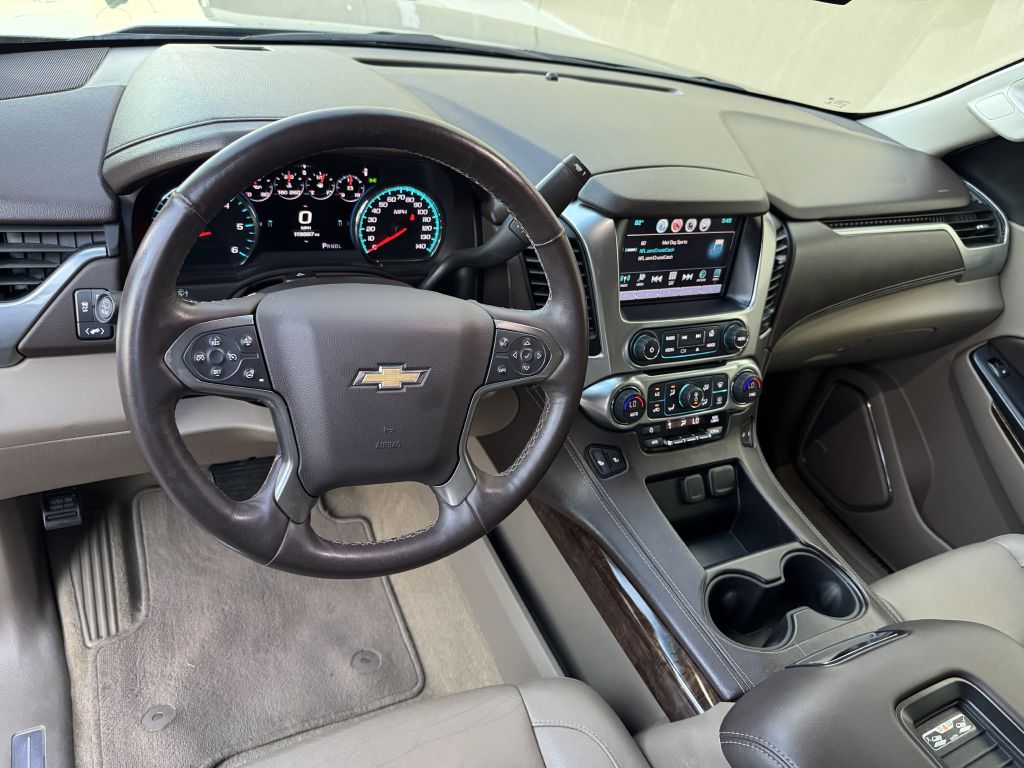 Photo 6 of this CHEVROLET TAHOE