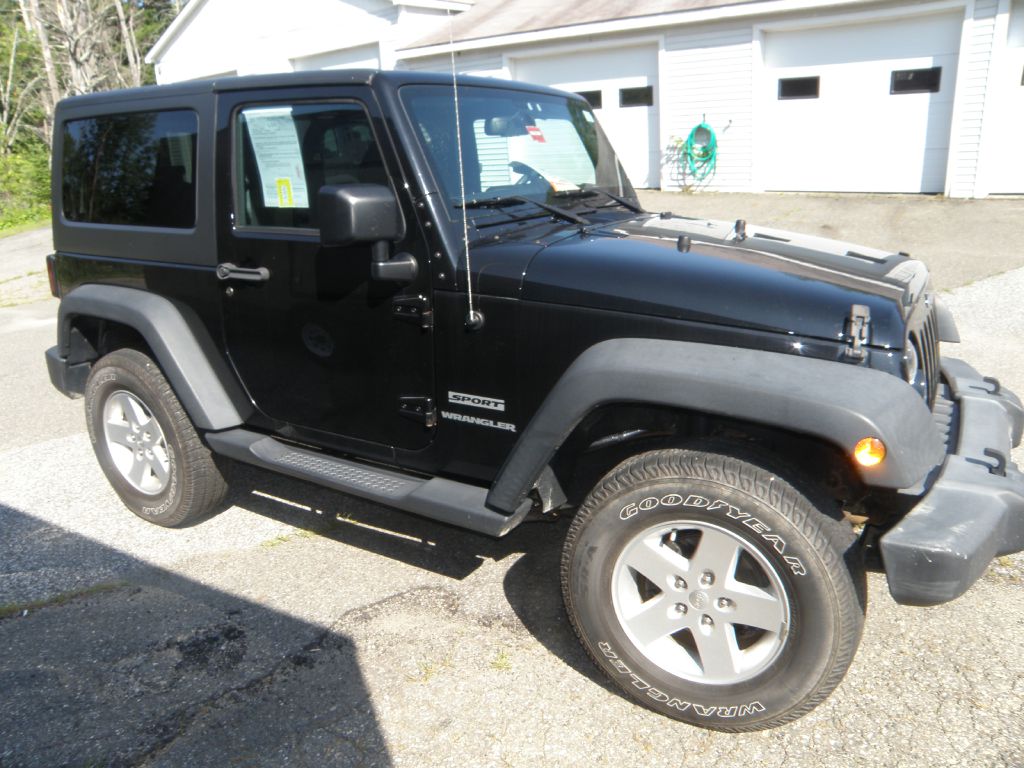 2017 Jeep Wrangler Sport S - Photo 8