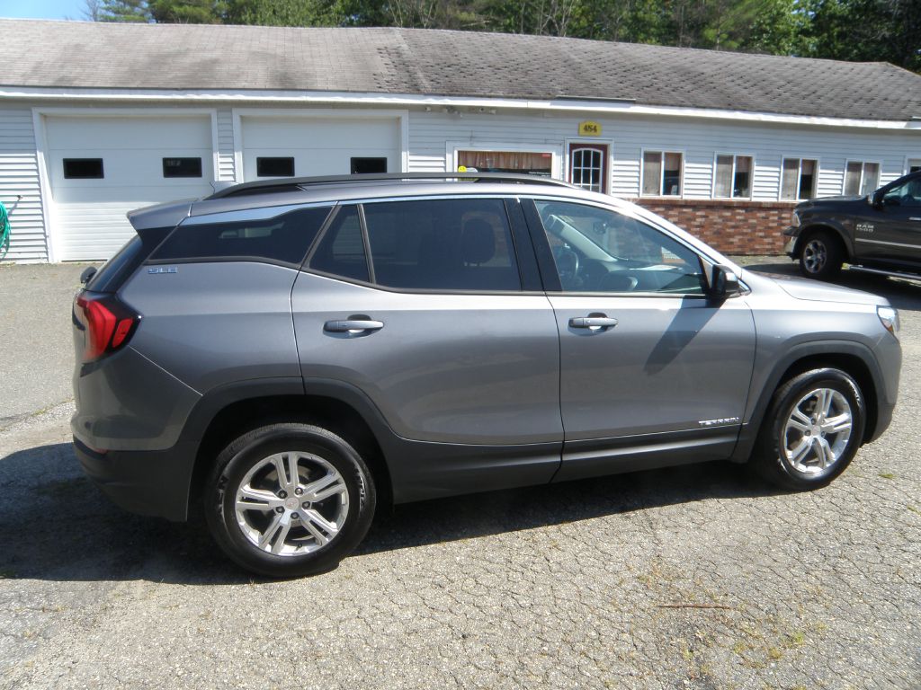 2020 GMC Terrain SLE - Photo 6