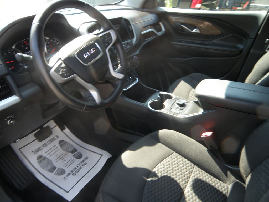 2020 GMC Terrain SLE - Photo 10