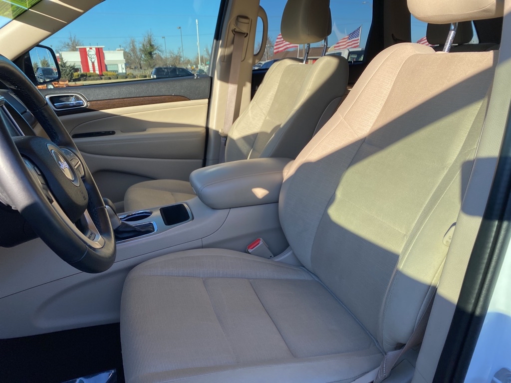 JEEP GRAND CHEROKEE 2016 JEEP GRAND CHEROKEE 1C4RJEAG3GC455012