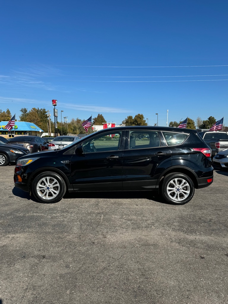 FORD ESCAPE 2017 FORD ESCAPE 1FMCU0F71HUD53062