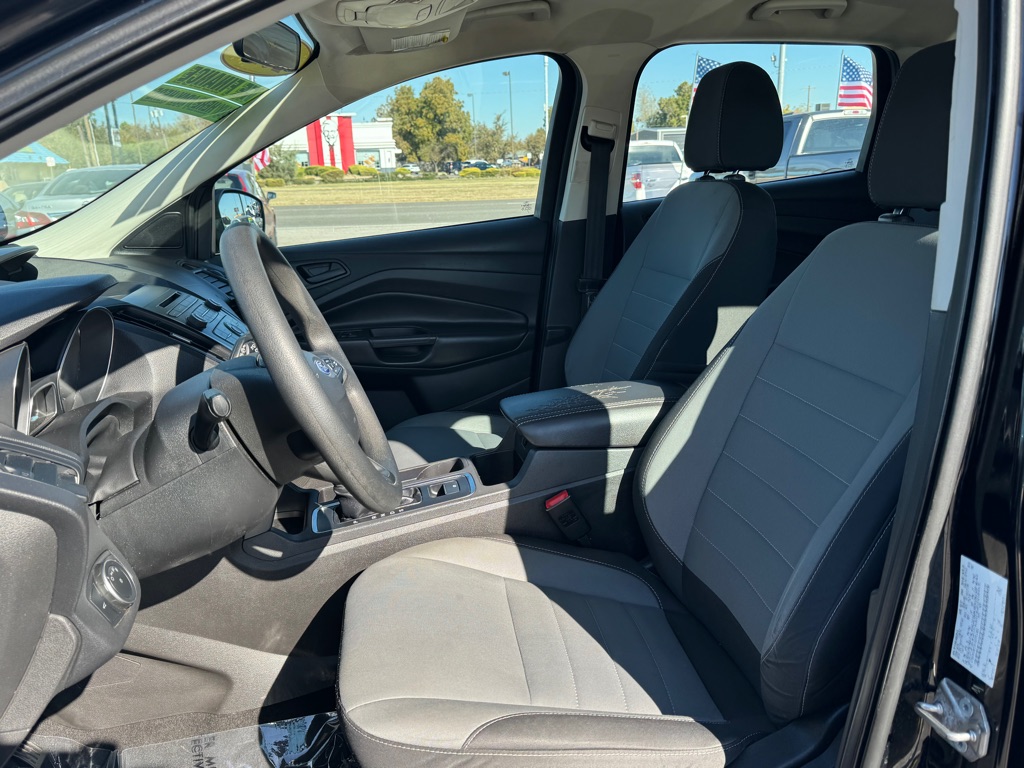 FORD ESCAPE 2017 FORD ESCAPE 1FMCU0F71HUD53062