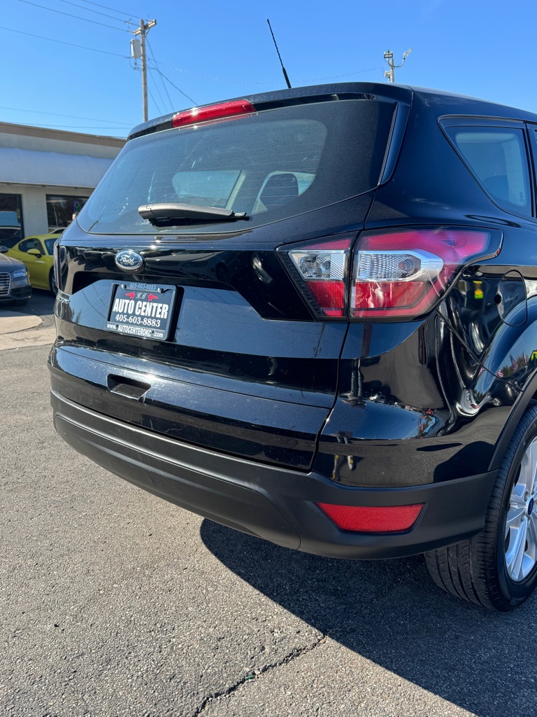 FORD ESCAPE 2017 FORD ESCAPE 1FMCU0F71HUD53062