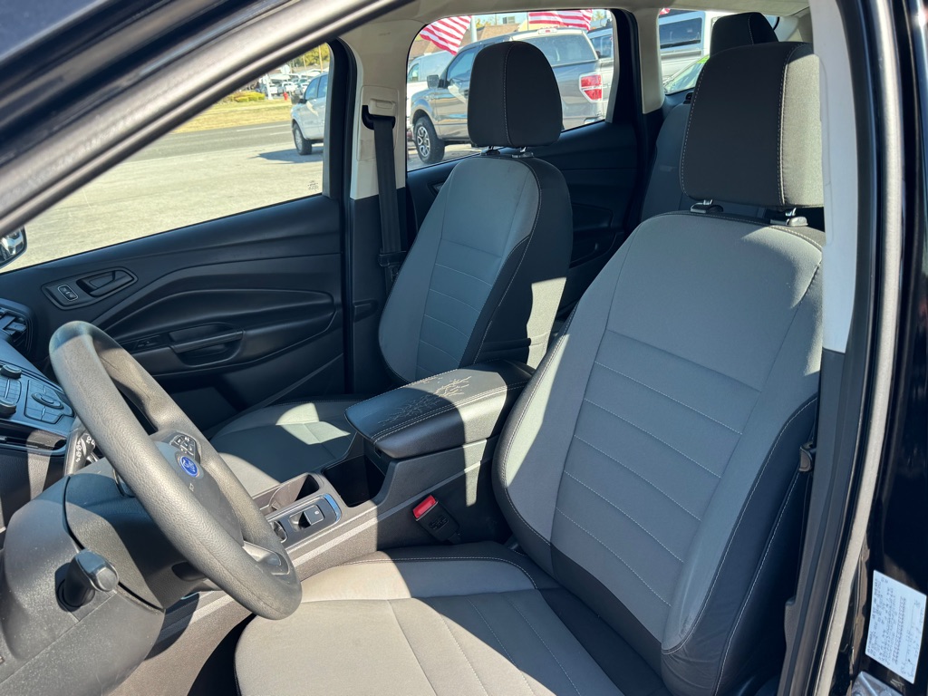 FORD ESCAPE 2017 FORD ESCAPE 1FMCU0F71HUD53062
