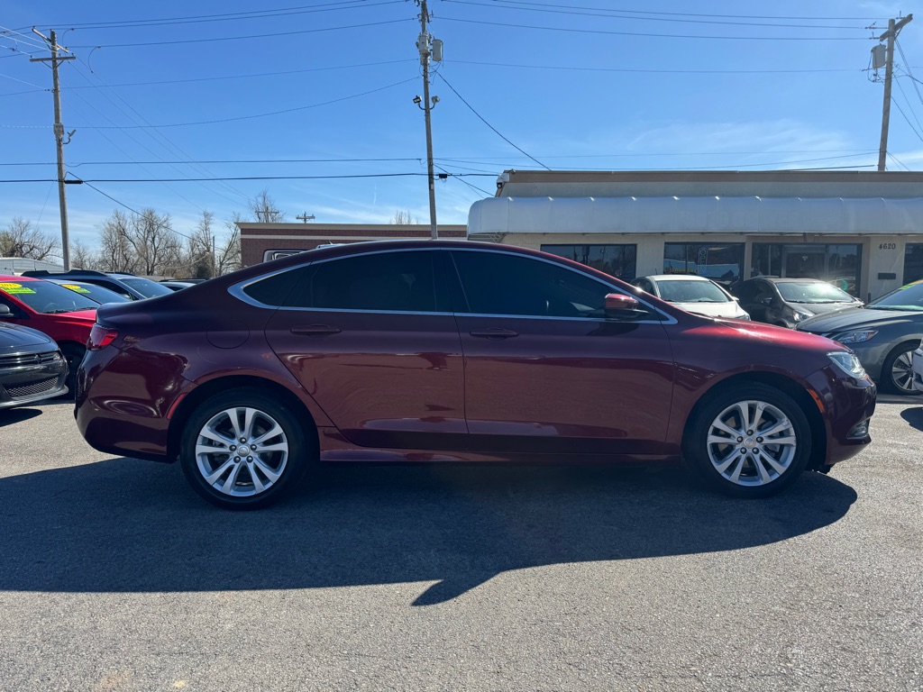 CHRYSLER 200 2016 CHRYSLER 200 1C3CCCFB3GN189825