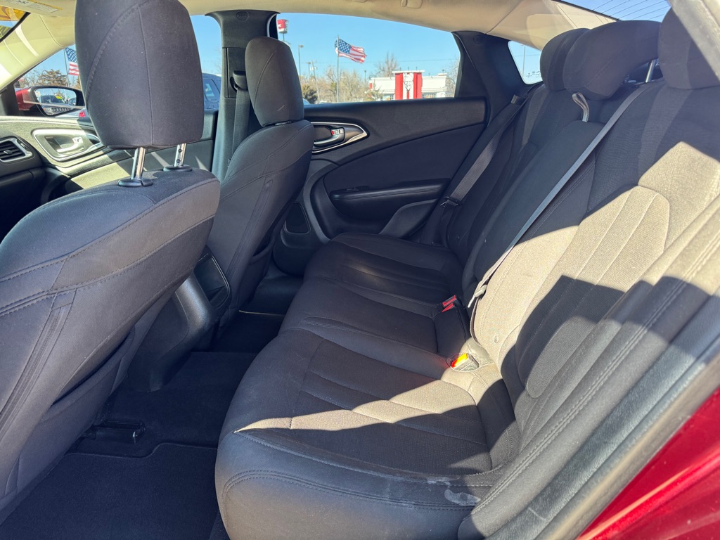CHRYSLER 200 2016 CHRYSLER 200 1C3CCCFB3GN189825