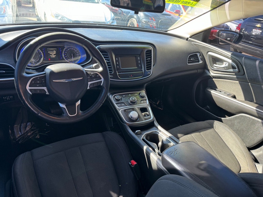 CHRYSLER 200 2016 CHRYSLER 200 1C3CCCFB3GN189825