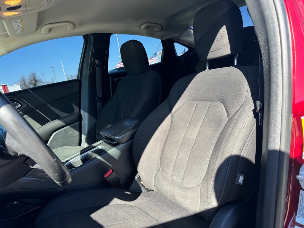 CHRYSLER 200 2016 CHRYSLER 200 1C3CCCFB3GN189825