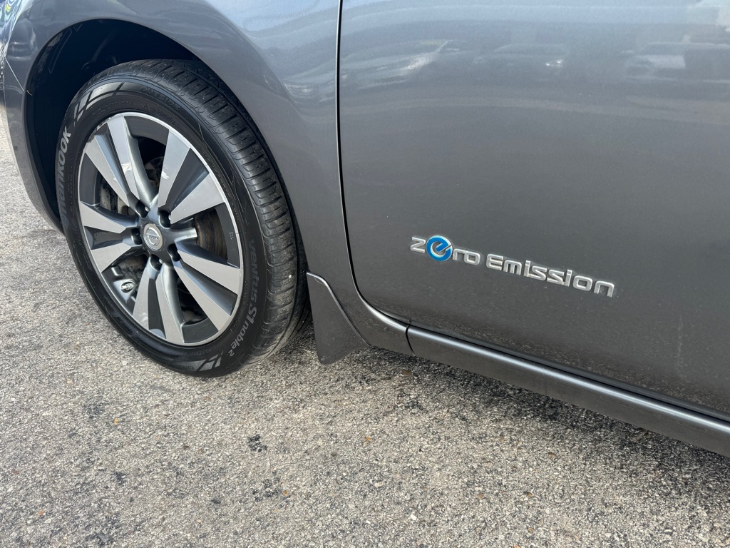 NISSAN LEAF 2015 NISSAN LEAF 1N4AZ0CP8FC321820
