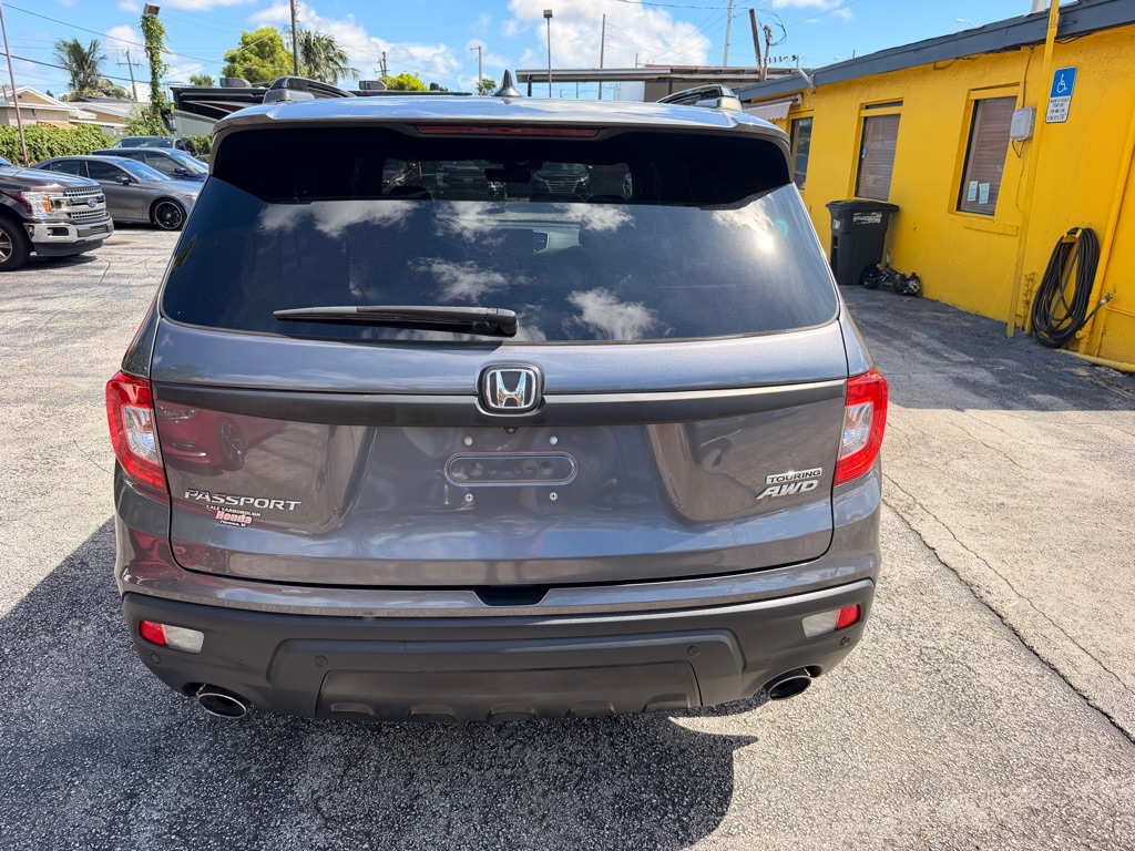 Photo 12 of this HONDA PASSPORT