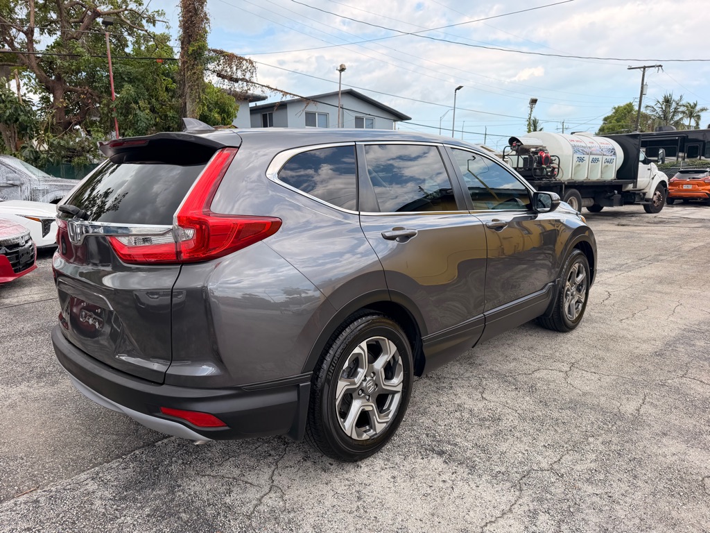 Photo 8 of this HONDA CR-V