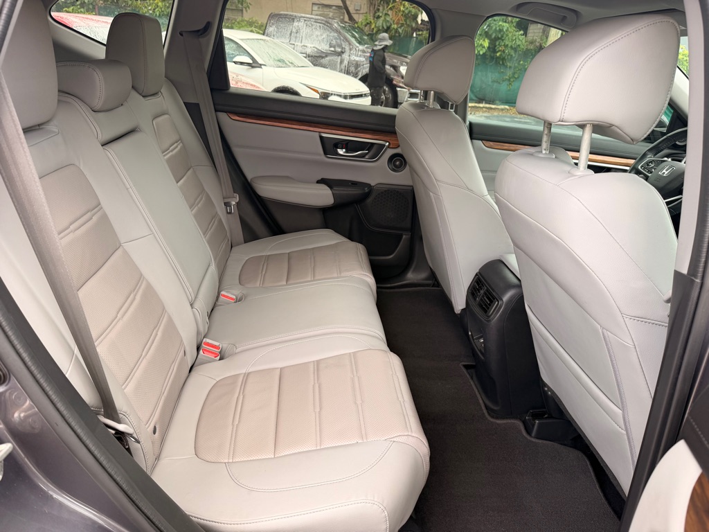 Photo 16 of this HONDA CR-V