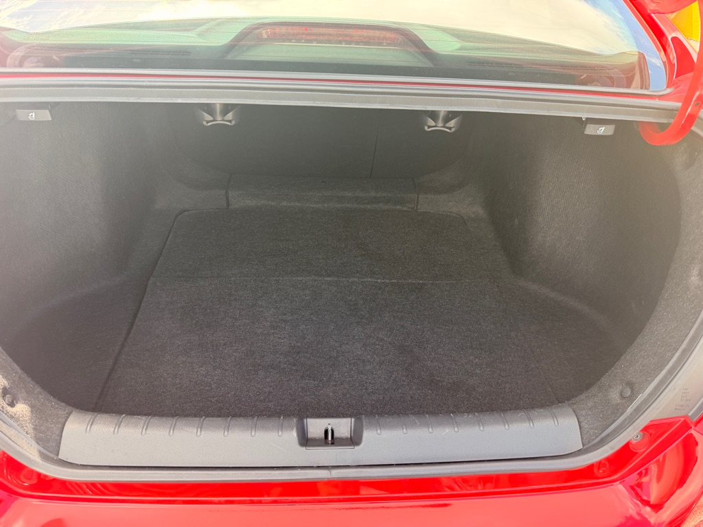 Photo 17 of this HONDA CIVIC