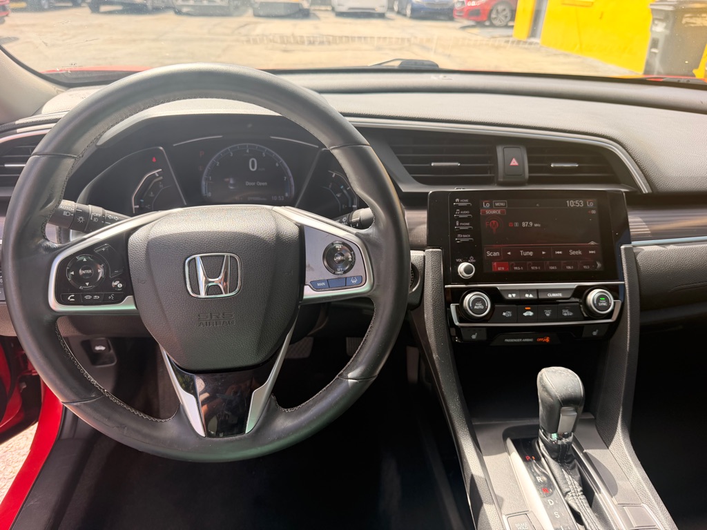 Photo 18 of this HONDA CIVIC