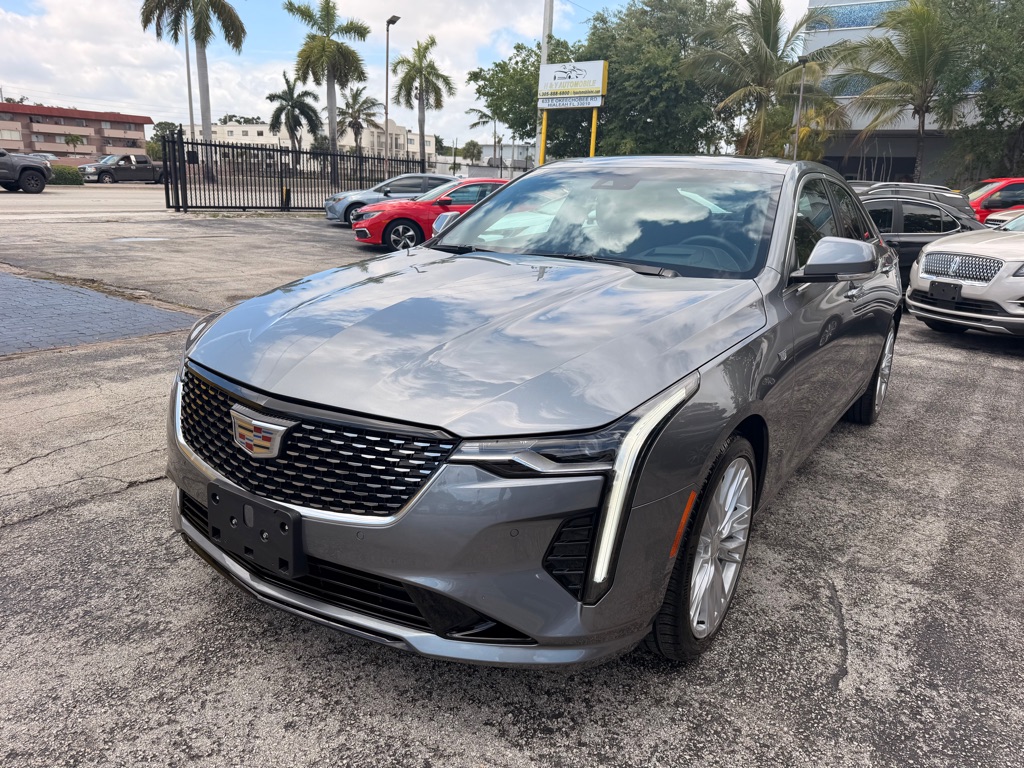Photo 4 of this CADILLAC CT4