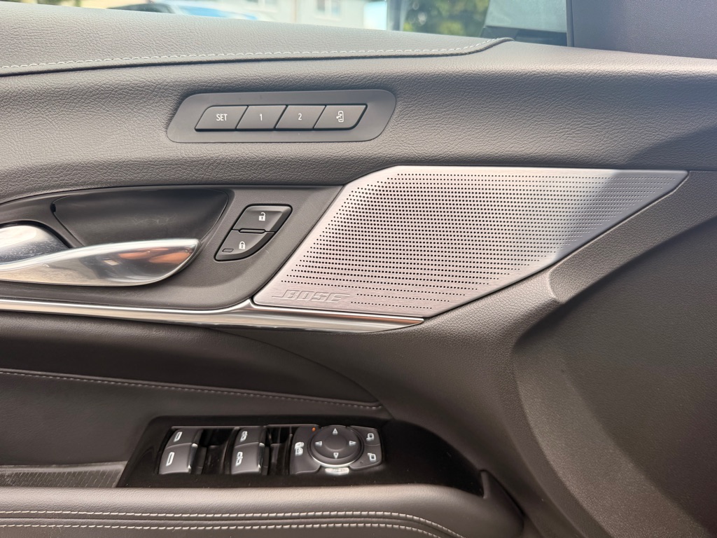 Photo 22 of this CADILLAC CT4