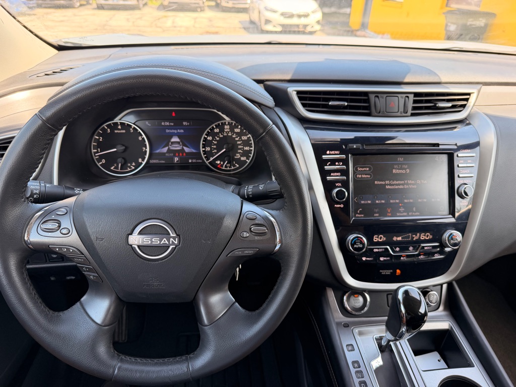 Photo 17 of this NISSAN MURANO