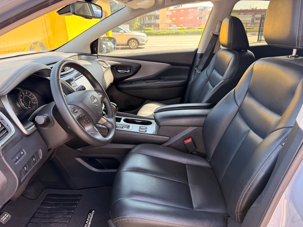 Photo 12 of this NISSAN MURANO