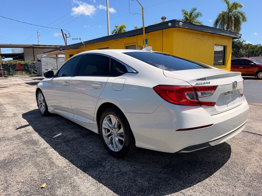 Photo 13 of this HONDA ACCORD