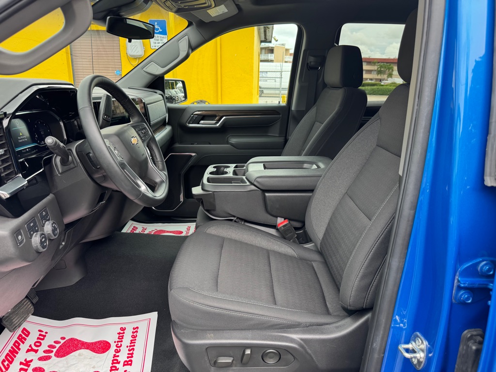 Photo 15 of this CHEVROLET SILVERADO 1500