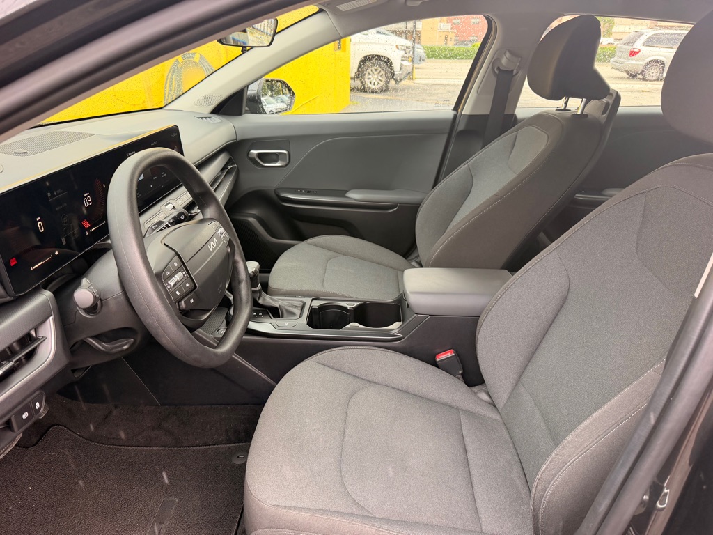 Photo 14 of this KIA K4