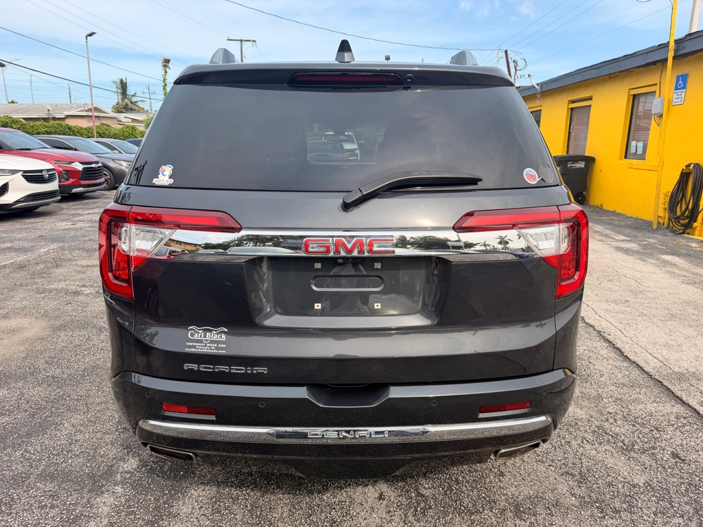 Photo 9 of this GMC ACADIA