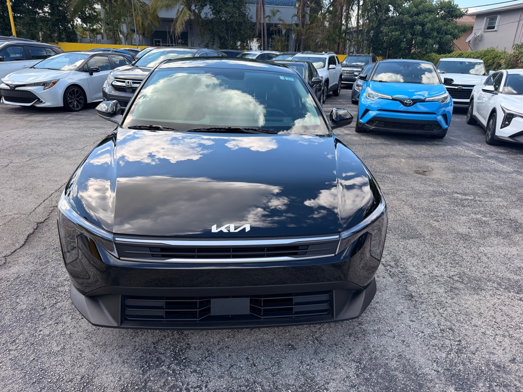 Photo 5 of this KIA K4