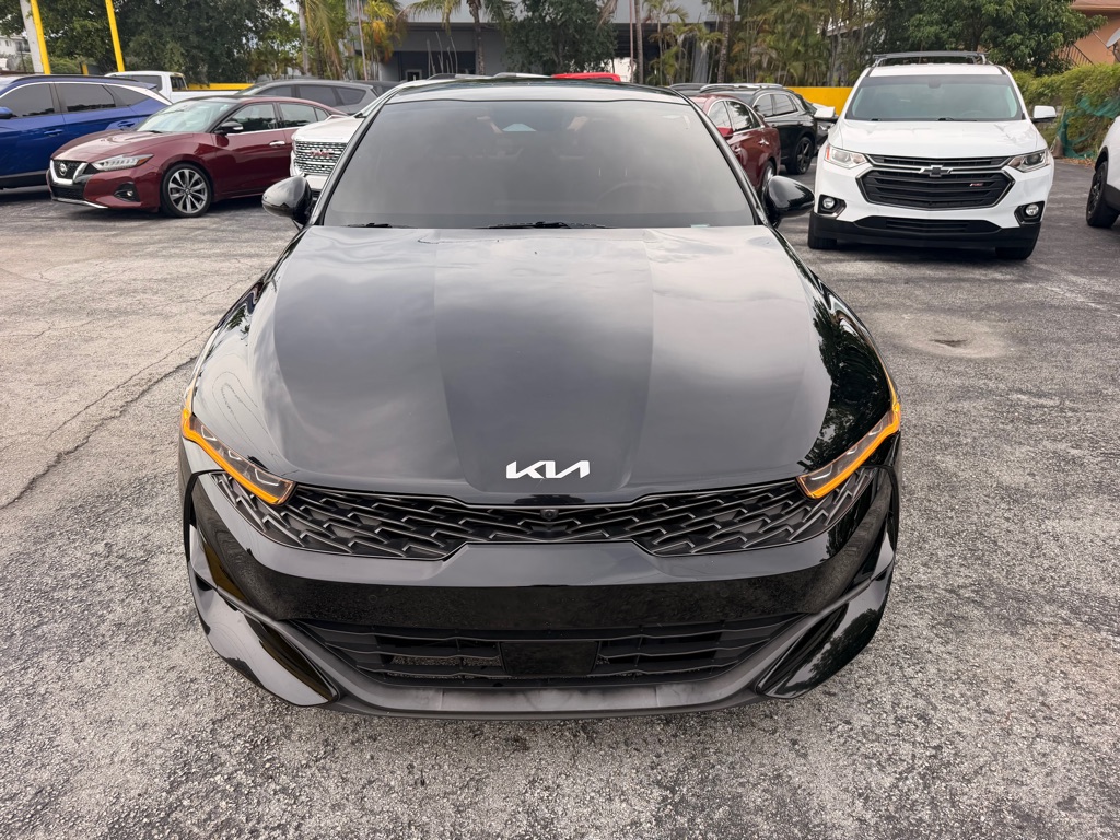 Photo 6 of this KIA K5
