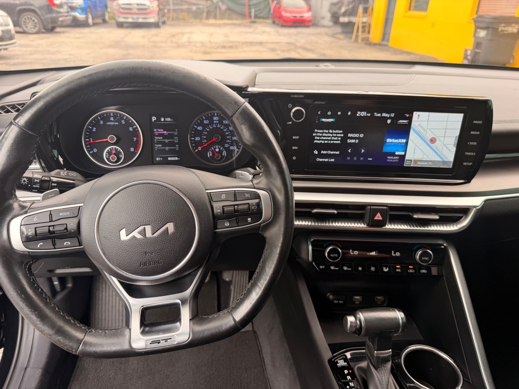 Photo 20 of this KIA K5