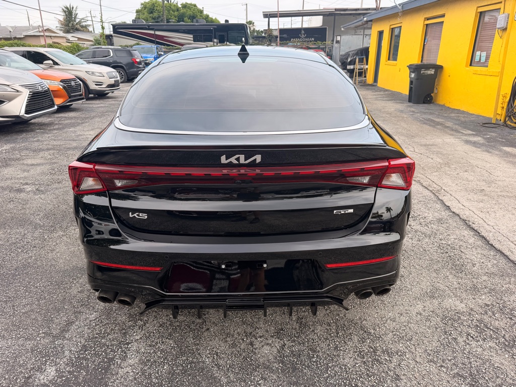 Photo 12 of this KIA K5
