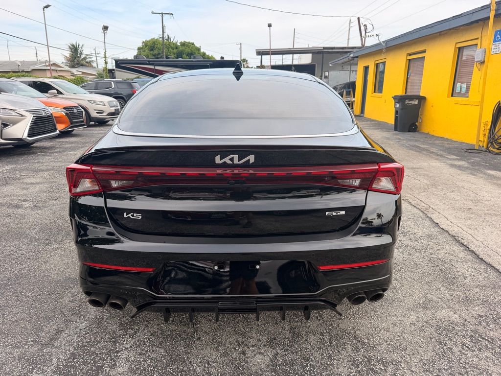 Photo 13 of this KIA K5